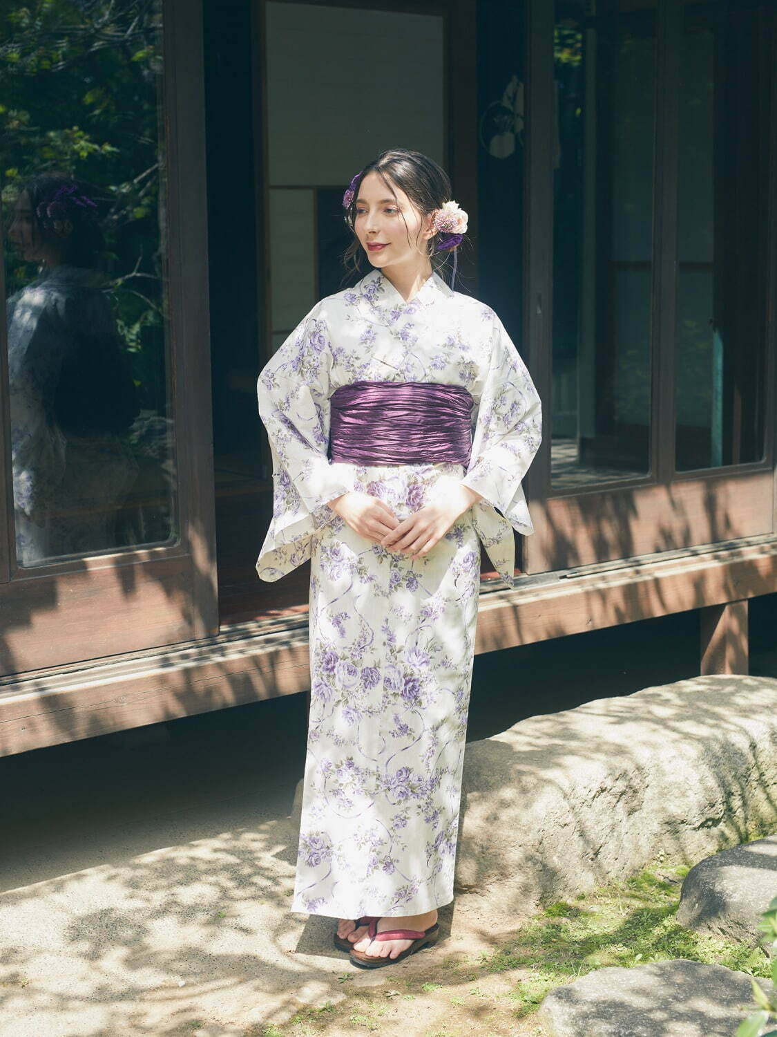 メゾン ド フルール2023年新作フレンチローズ浴衣、バラとカタバミの花