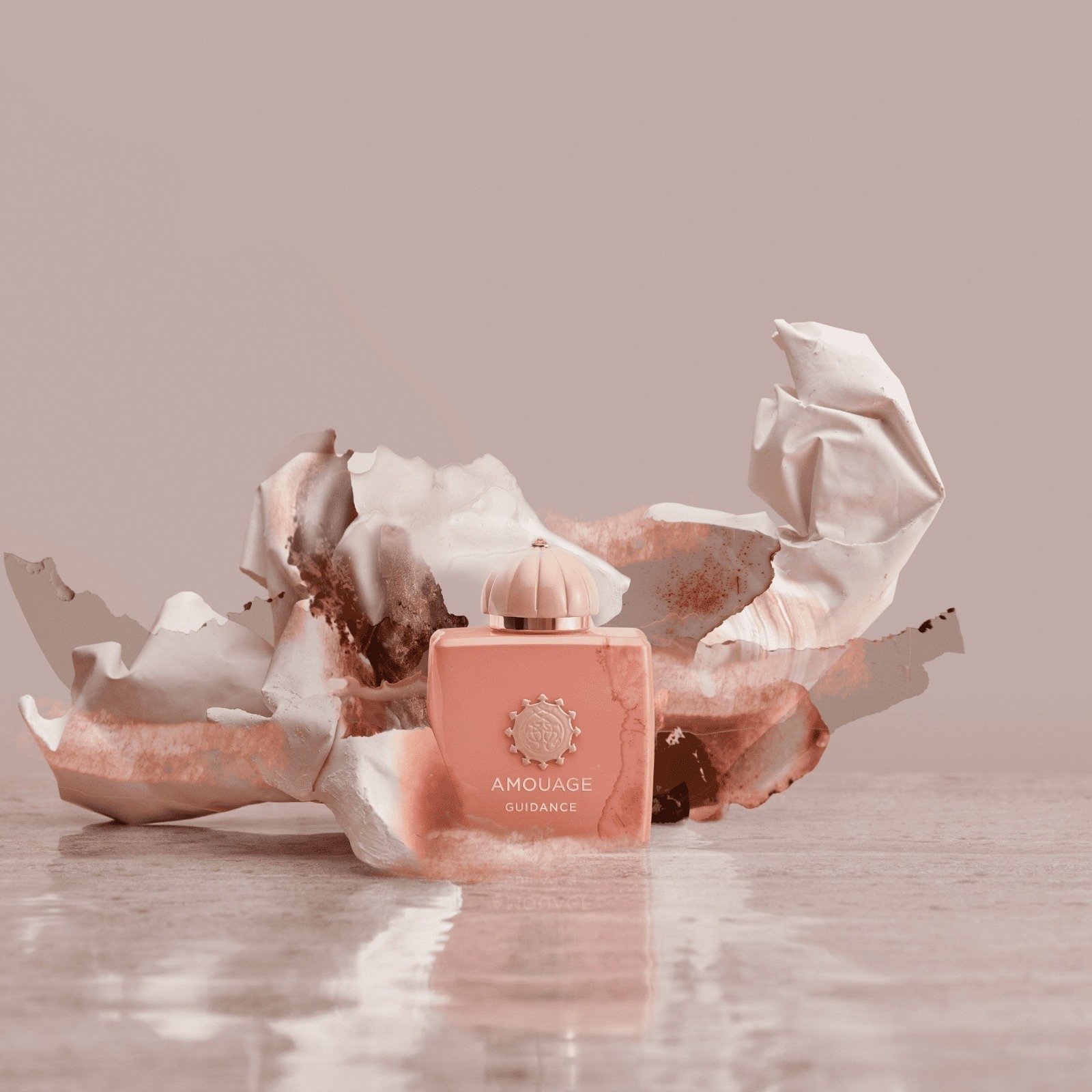 中東のハイエンド香水「アムアージュ」日本初上陸、絢爛豪華なアラビア