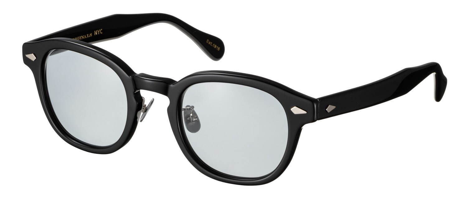 モスコットのアイウェア「レムトッシュ」チタン製鼻パッドを合わせた