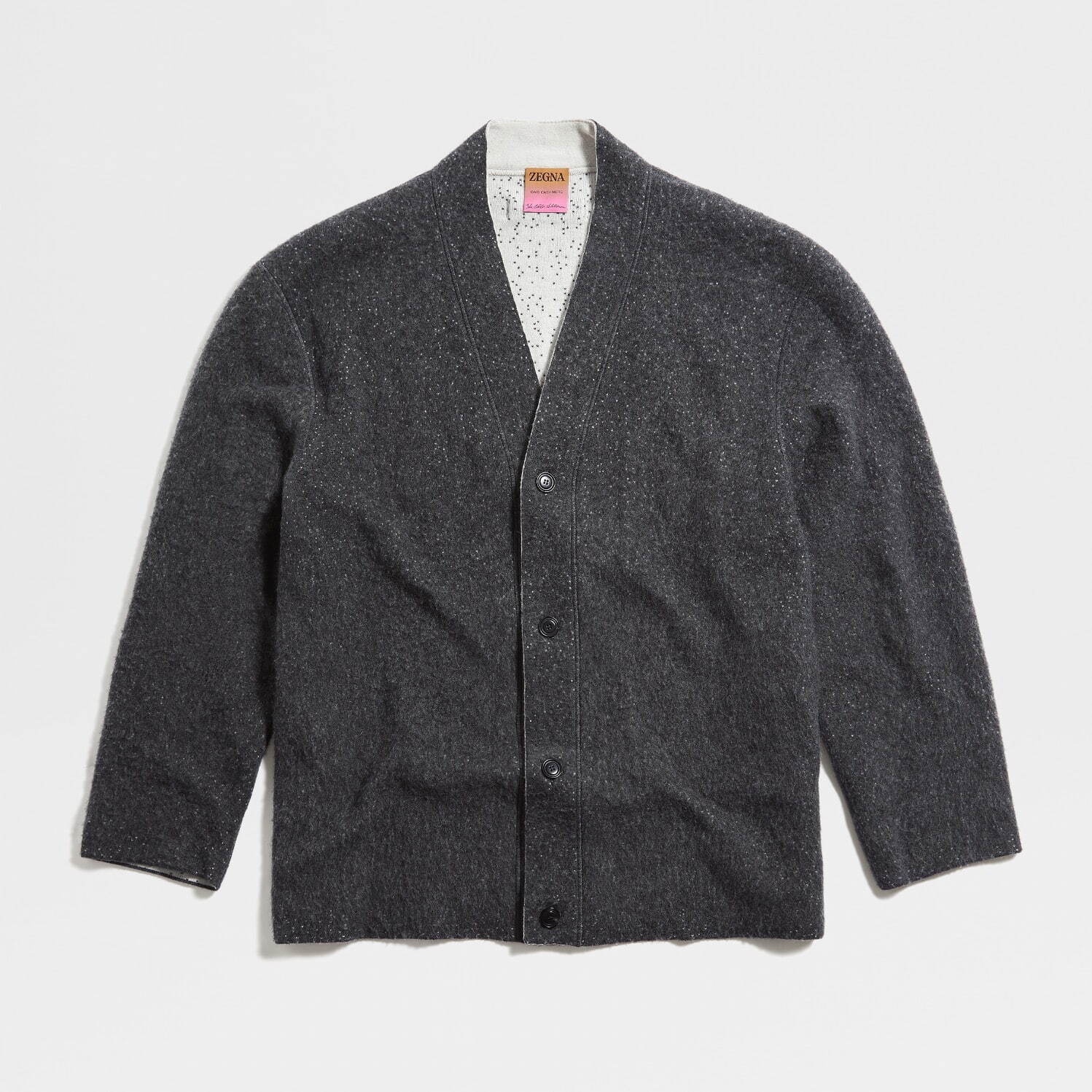 ゼニア×ジ エルダー ステイツマン“タイダイ柄”ローブやチェック