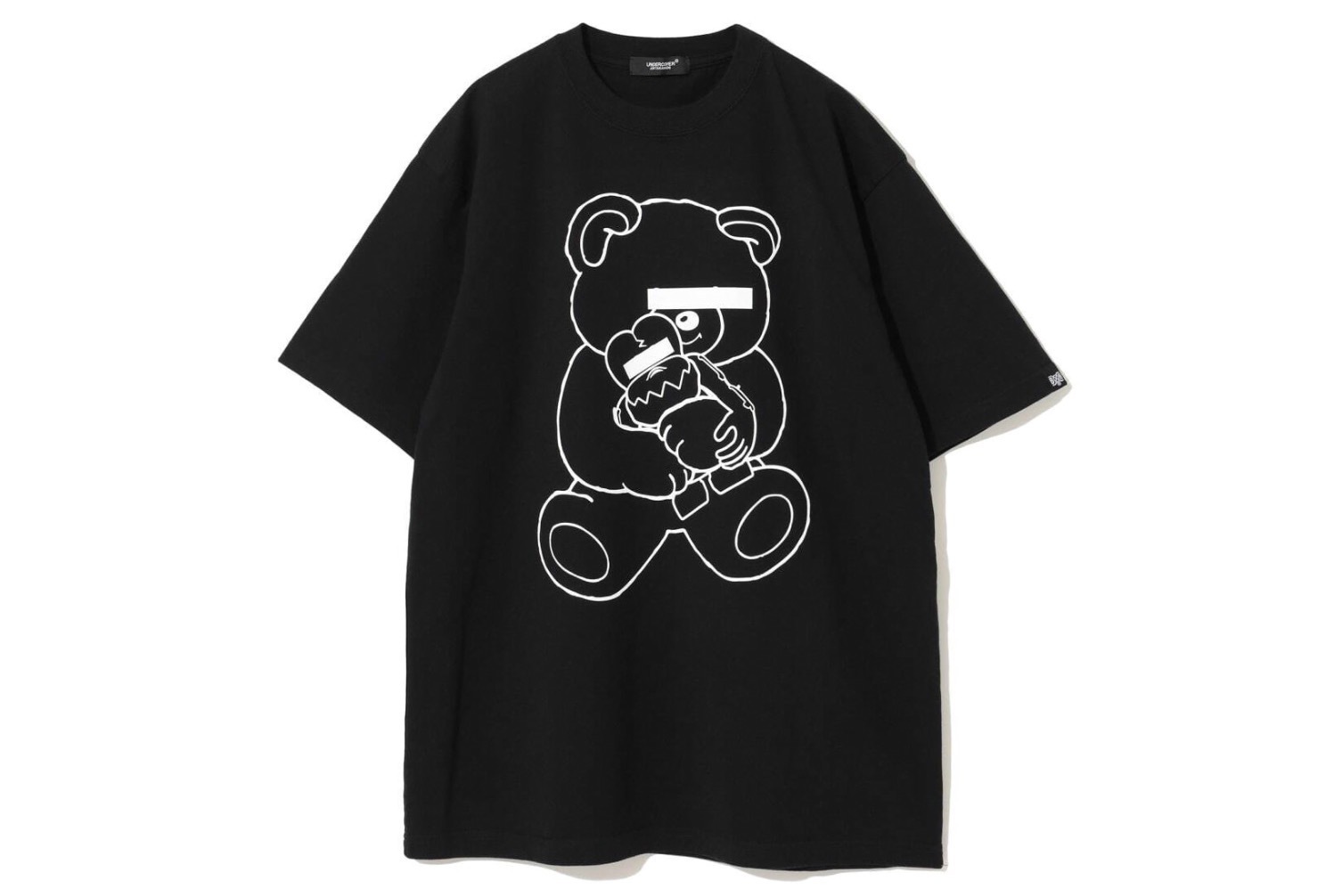 アンダーカバー×バウンティーハンターの白黒Tシャツ＆フィギュア、ベア