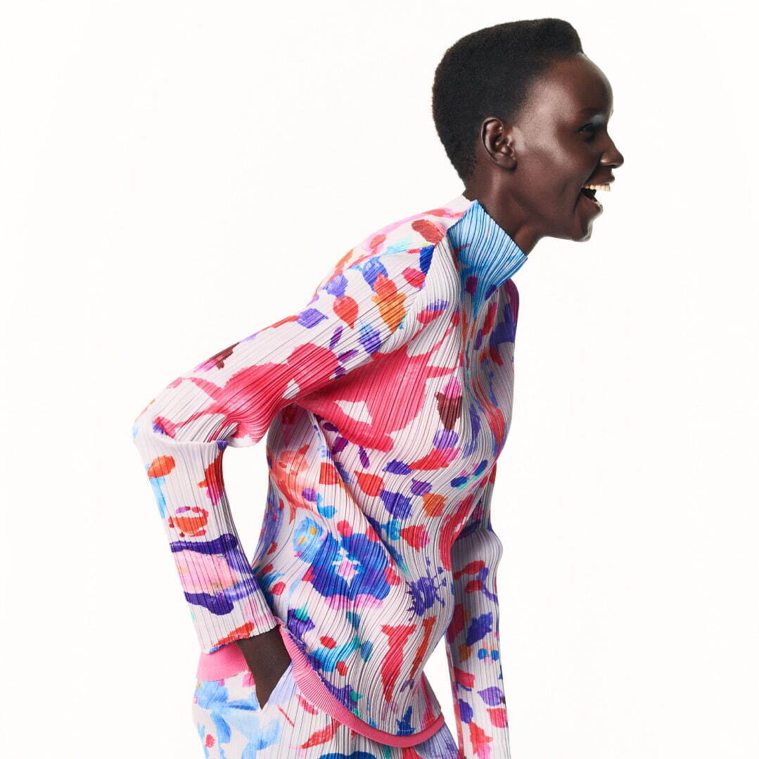 プリーツ プリーズ イッセイ ミヤケ、“宇宙”着想総柄ワンピースや“異