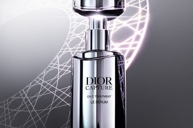 ディオール カプチュール」人気スキンケアライン25年春進化、アイコン