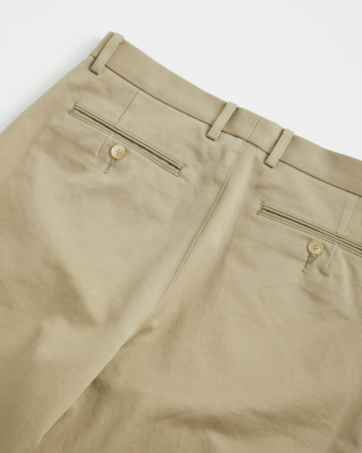 オーラリーのメンズ別注チノパン、ユナイテッドアローズで