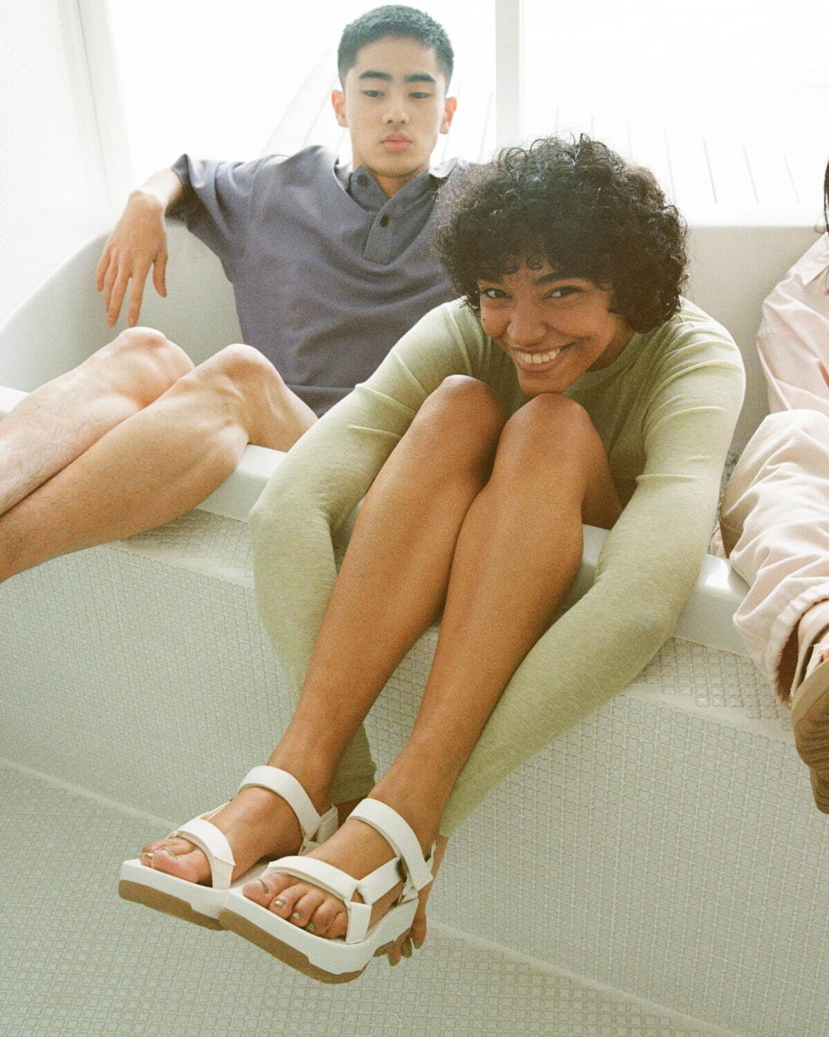 Teva“厚底”ユニセックスサンダル「ハリケーン XLT 2 アンプソール」夏