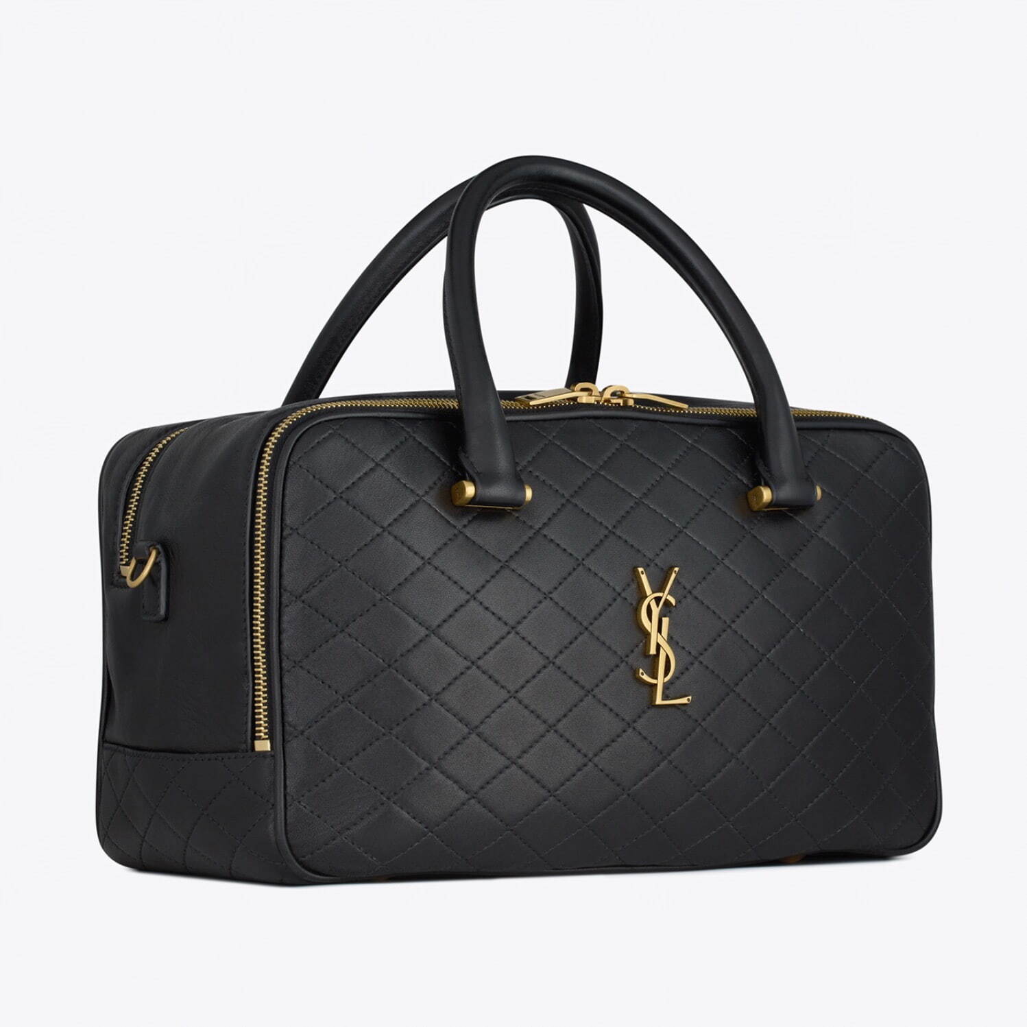 サンローランの新作ウィメンズバッグ「リヤ ダッフルバッグ