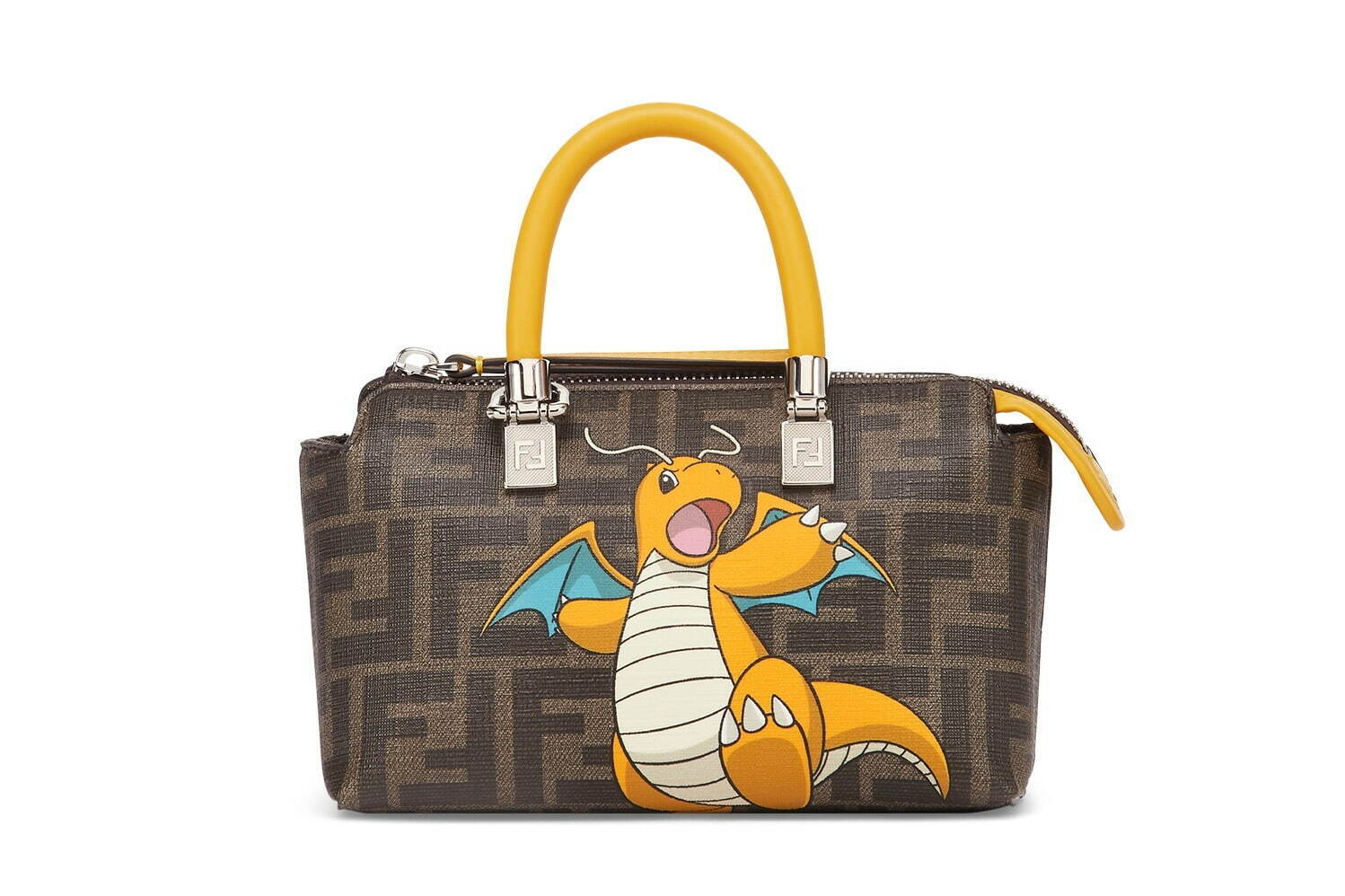 フェンディがポケモン＆フラグメントとコラボ、カイリューのバッグや