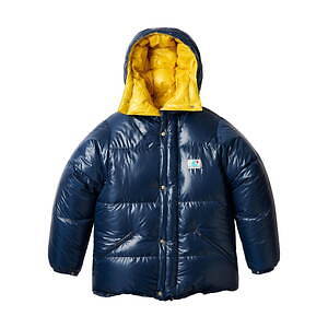 ビームス プラスとパレス スケートボード初コラボ、濃淡グレースーツや