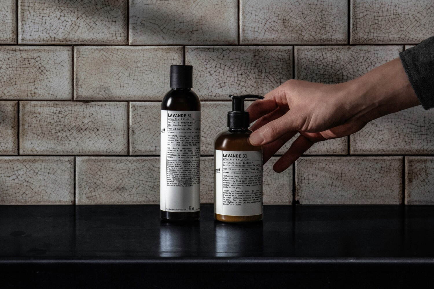 ル ラボ25年春ボディケア、“全く新しいラベンダーの香り”のシャワー