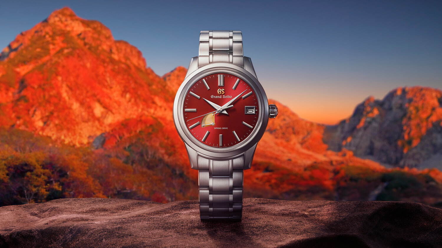 グランドセイコーの限定腕時計、“秋の穂高連峰”着想の赤茶