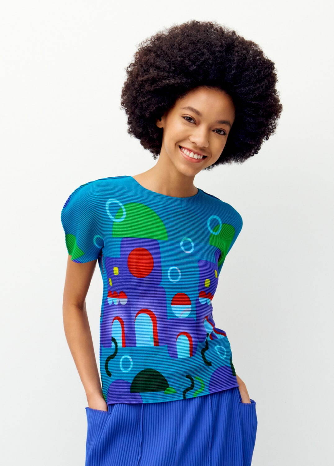 ミー イッセイ ミヤケ“竜宮城”柄トップ＆手染めグラデカラーの半袖