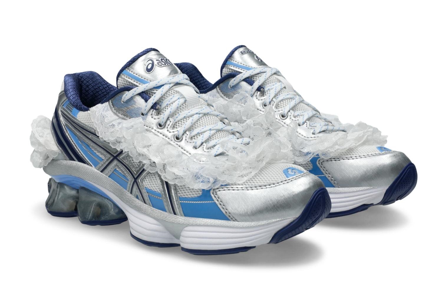 アシックス×シュシュ/トング“レースフリル付き”「ゲルキネティック