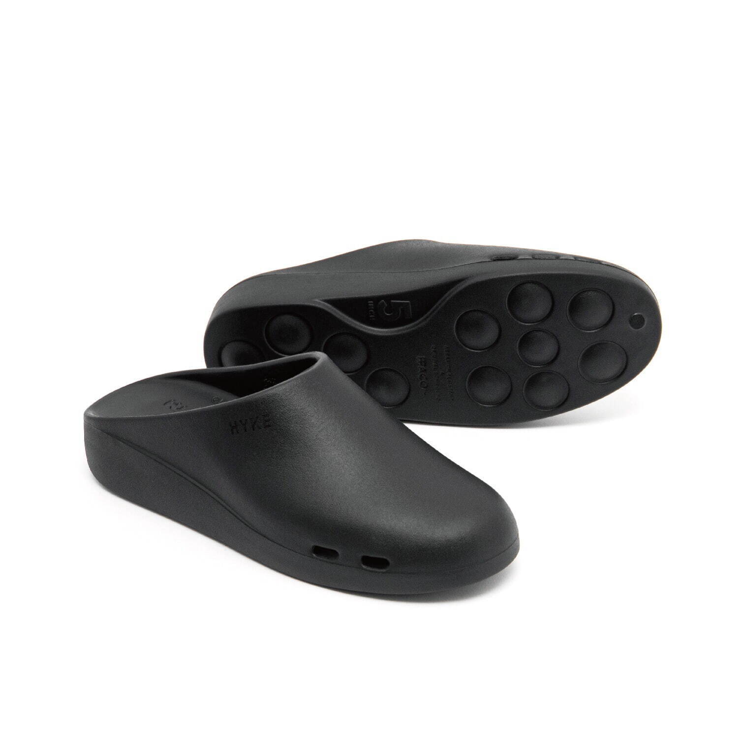 パコ × ハイクのコラボサンダル第2弾、オープントウ×軽量シャーク