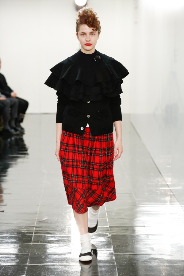 トリコ ・コム デ ギャルソン(trict COMME des GARÇONS) 2018-19年秋冬