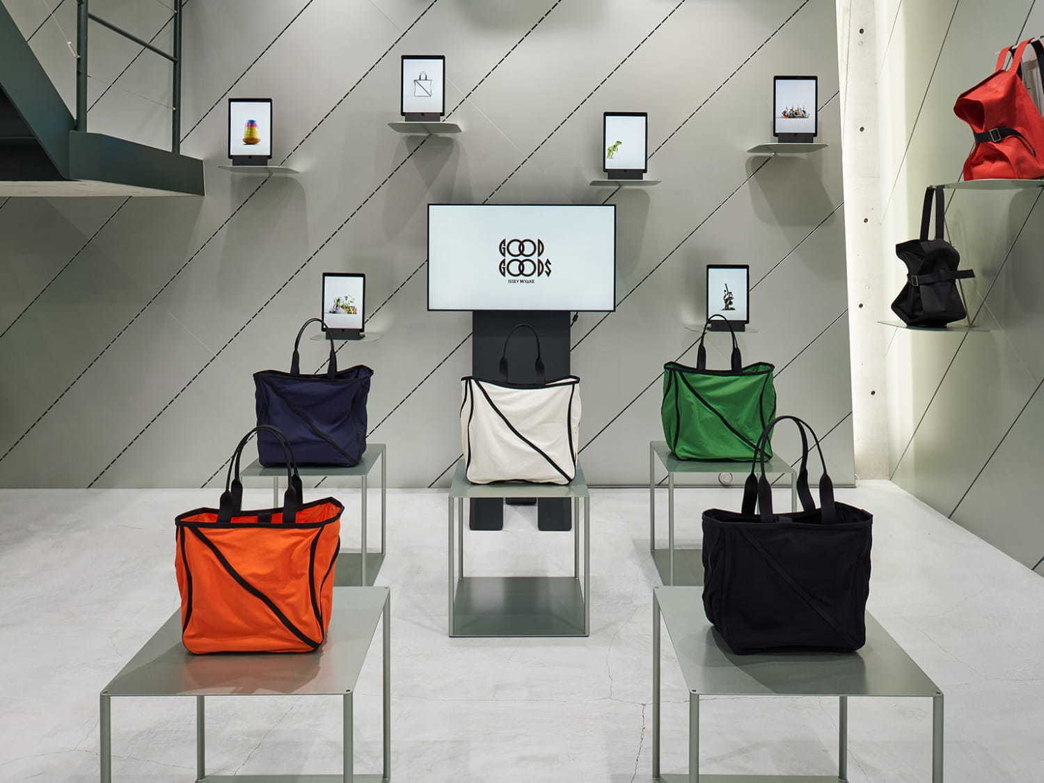 イッセイ ミヤケの新形態ショップ「グッド グッズ イッセイ ミヤケ