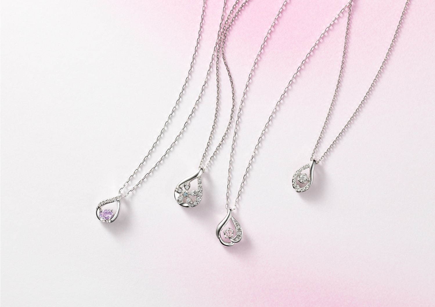 4℃の桜ジュエリー、ローズクォーツで“桜の花”を象ったネックレスや