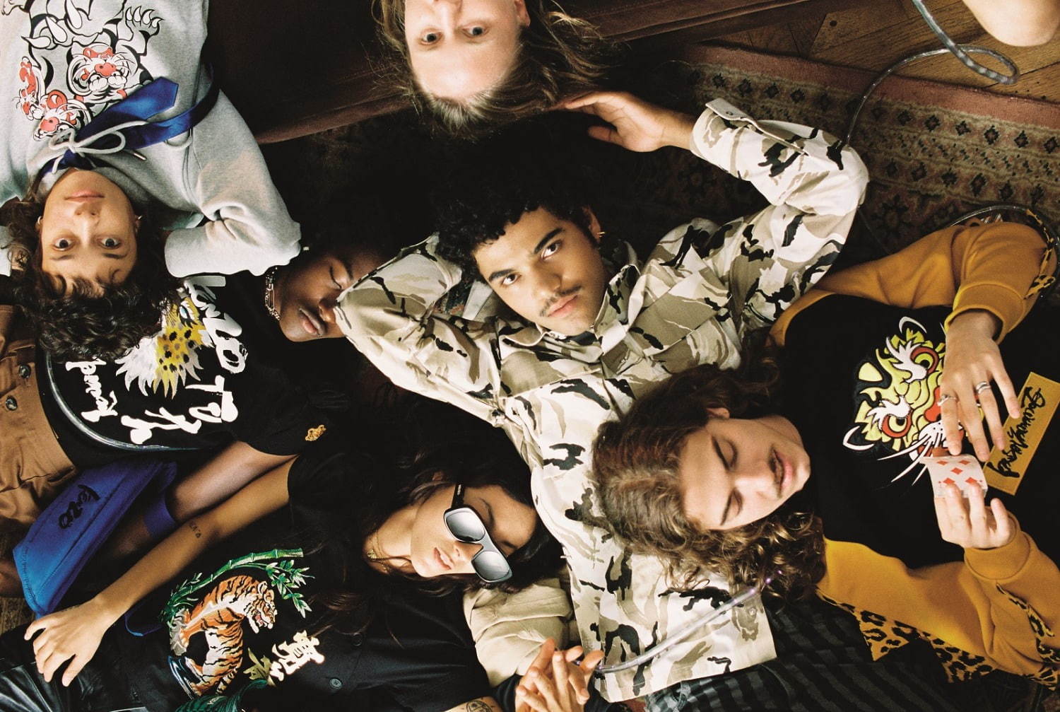 ケンゾー×山本寛斎、2人のアーカイブから誕生したコラボ -“虎モチーフ