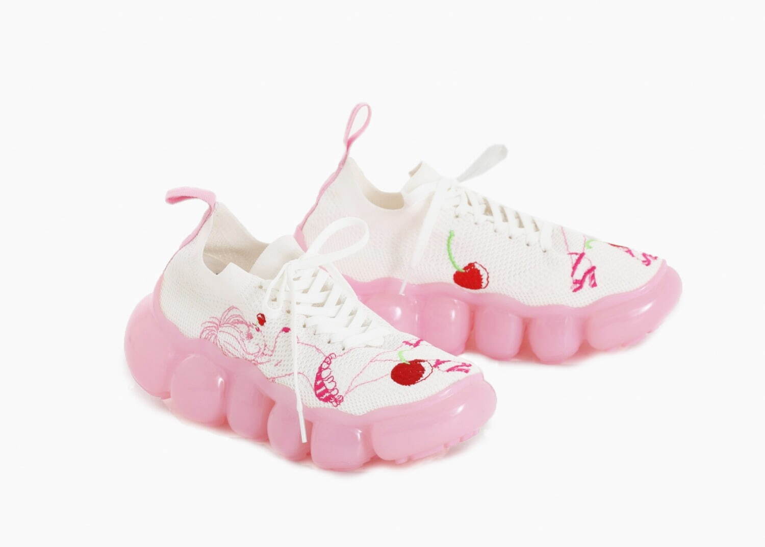 ミキオサカベ「チェリー」柄“ぷっくりソール”スニーカー、フォクシー
