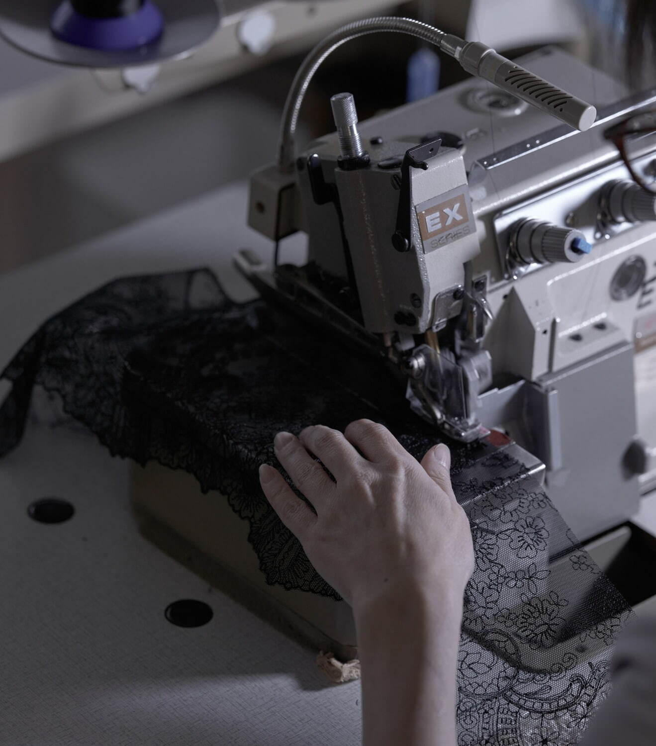 ワコール“心地よさ×洗練”を極める新ブランド「ユエ」“ドレスのように