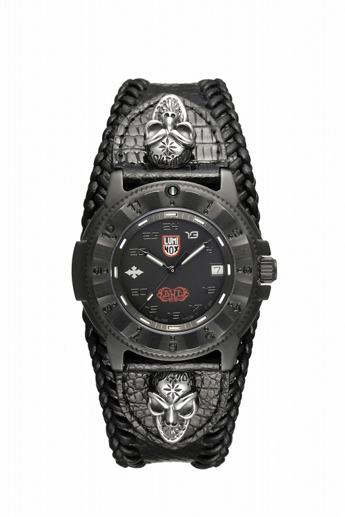 ビルウォールレザー × ルミノックス あの爆発的人気コラボが再び