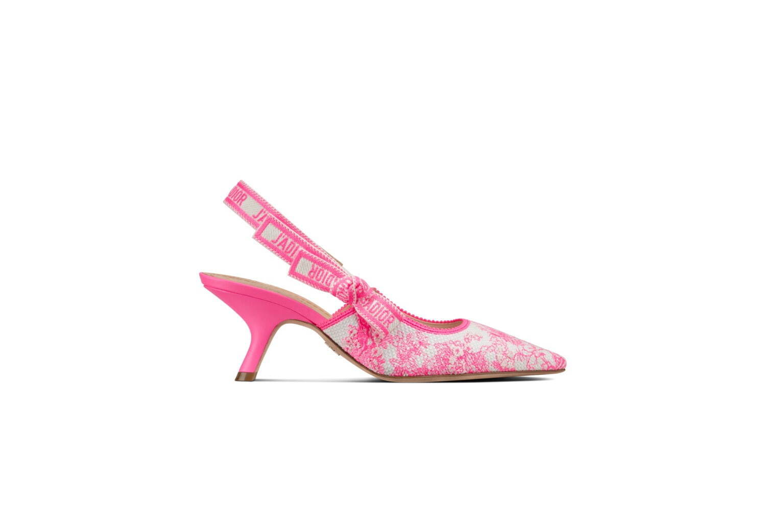 ディオールの新作シューズ、“トワル ドゥ ジュイ”のパンプス「J'ADIOR