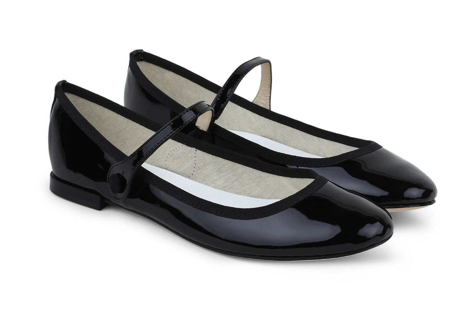 レペット幻の“名品シューズ”「リオ メリージェーン」復刻、光沢感