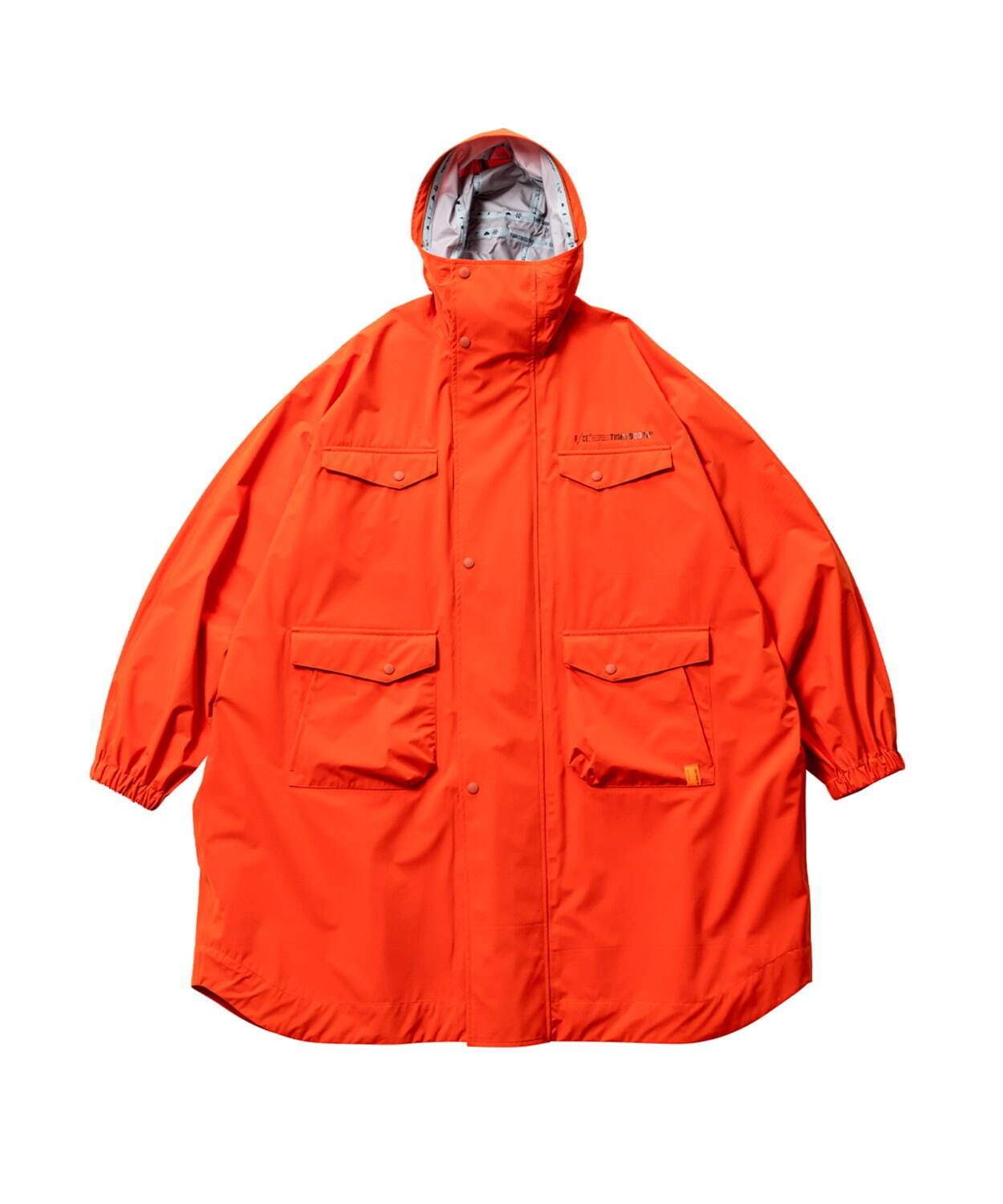 F/CE.“完全防水”レインコート＆バルーンパンツ、上野伸平が手がける