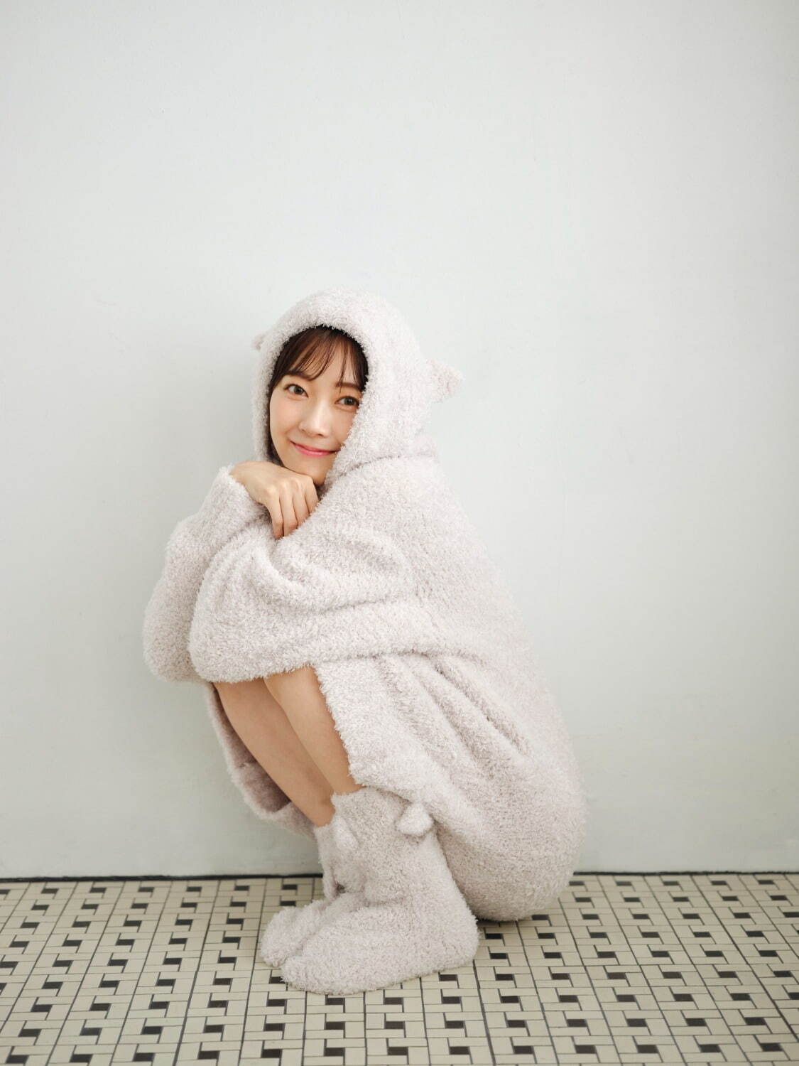 スナイデル ホームのハロウィンルームウェア、“猫耳付き”パーカー