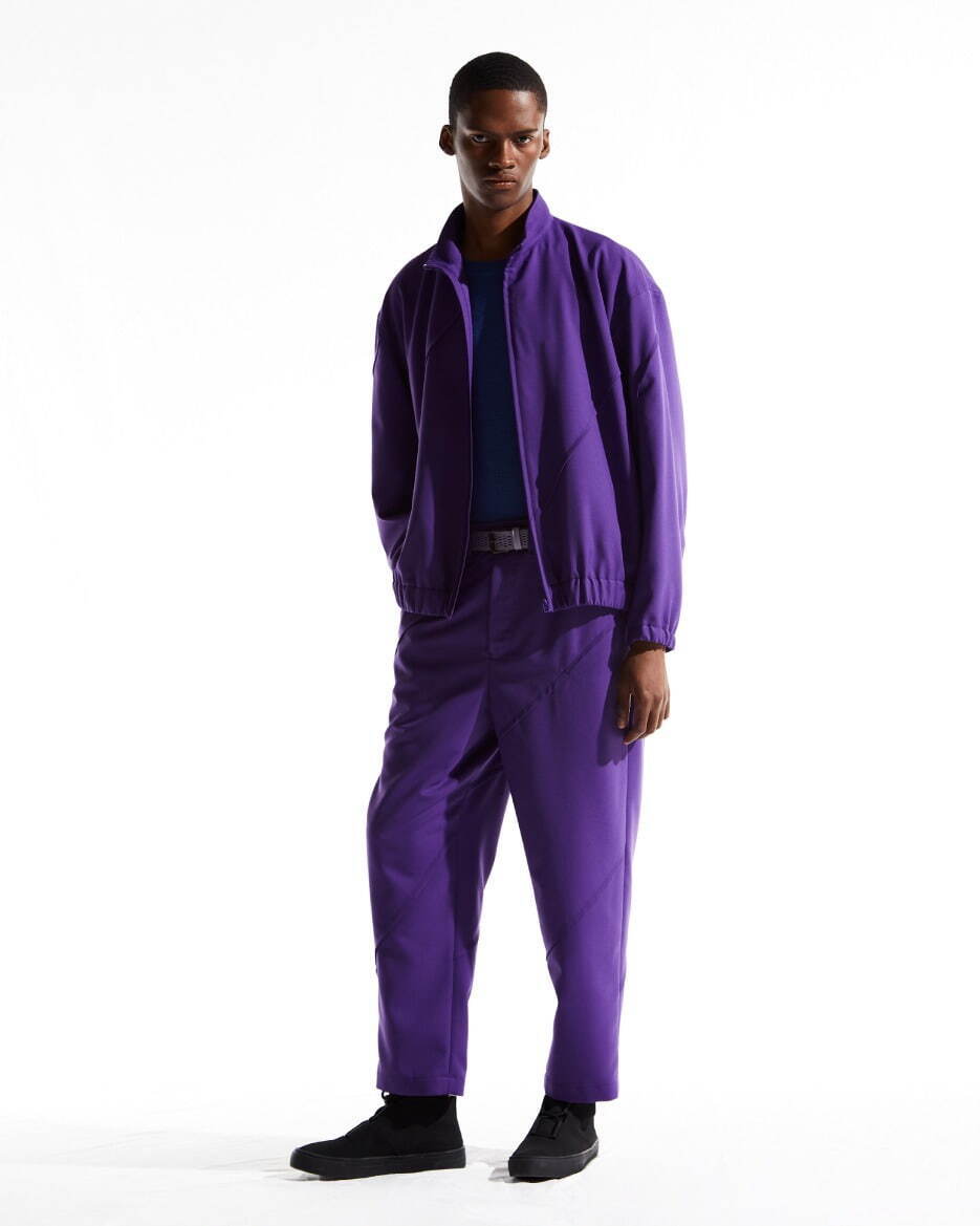 イッセイ ミヤケの「アイム メン」ウールや和紙を研究したテキスタイル