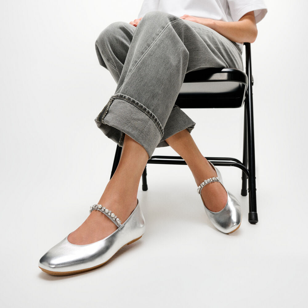 RALLY ラリー タンブルドレザー クレープ スニーカー｜フィット