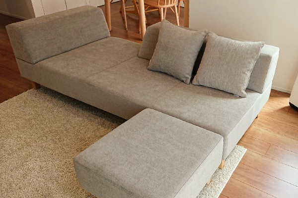 PIVO 3人掛け + PIVO スツール | お客様の声 | ソファ専門店FLANNEL SOFA