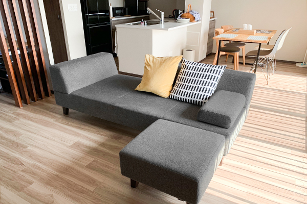 PIVO 3人掛け + PIVO スツール | お客様の声 | ソファ専門店FLANNEL SOFA