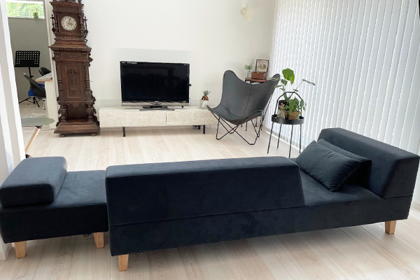 PIVO 3人掛け + PIVO スツール | お客様の声 | ソファ専門店FLANNEL SOFA