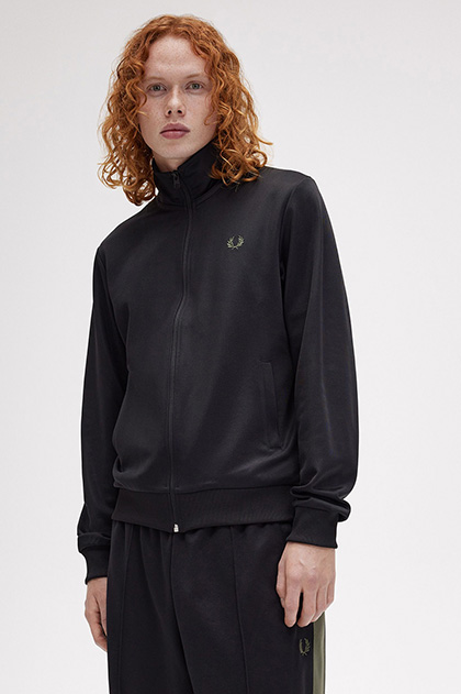 Track Jacket(S W90：BLACK / LAUREL WREATH GREEN): | FRED PERRY