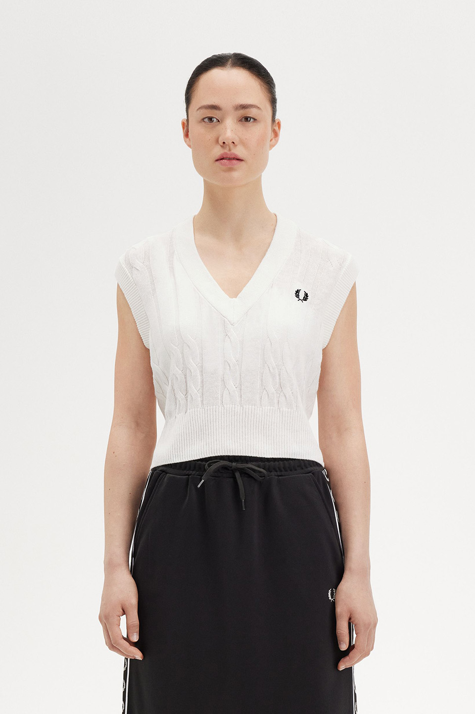 Cable Knit Vest(10 129：SNOW WHITE): | FRED PERRY JAPAN | フレッド