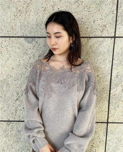 Fubail / レーストリムオフショルニット