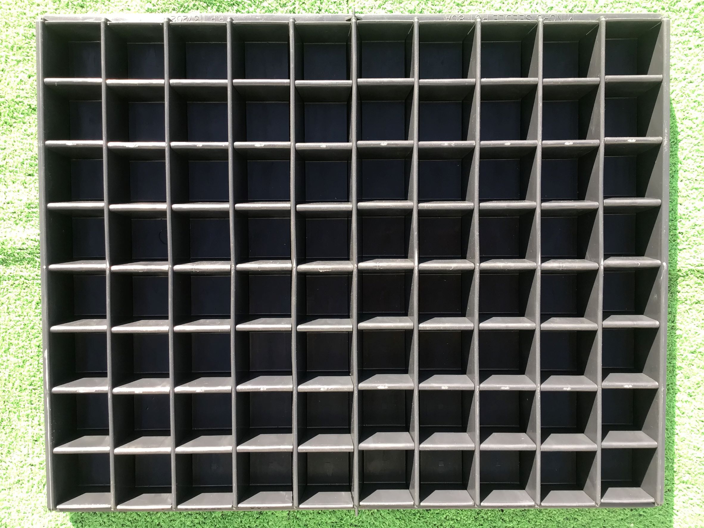 カセット式育苗箱 シードルポット POT-80A みのる 商品詳細｜株式会社