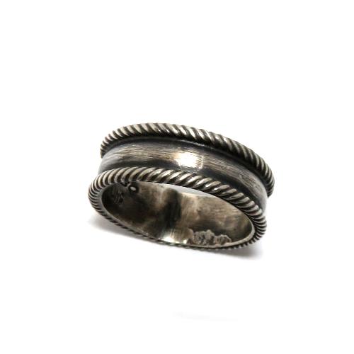 インディアンジュエリー Steve Arviso作（スティーブアルビソ ）作のリング