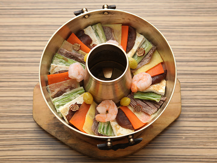 ふー 朝鮮 宮廷料理 神仙炉 朝鮮美術 蝙蝠手 シンソルロ 火鍋 錫 彫金