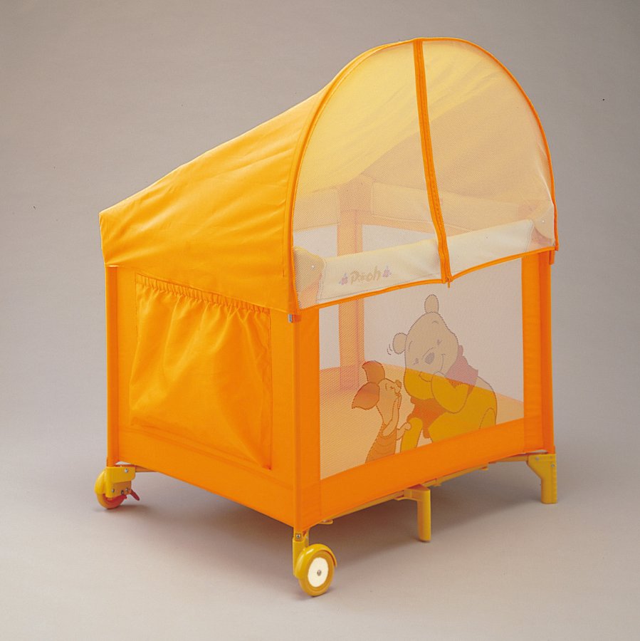 KATOJI 木製ベビーベッド キャスター付き プーさん KATOJI 木製ベビー