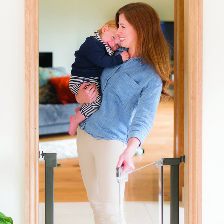 ベビーセーフティゲート クリアビュー Denmark-Design」について