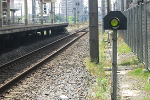 固定式列車接近警報表示装置｜株式会社カネコ-鉄道の保線計測機器や
