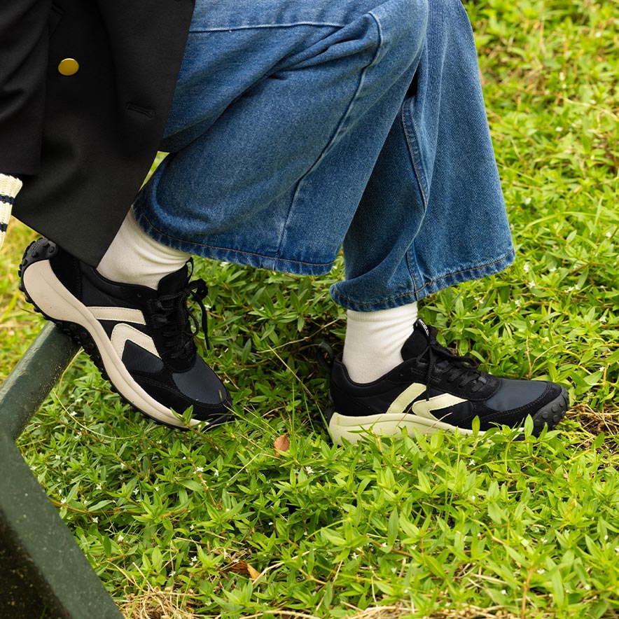 ウィメンズ スニーカー | ケーエス エイティーシックス | KEEN公式