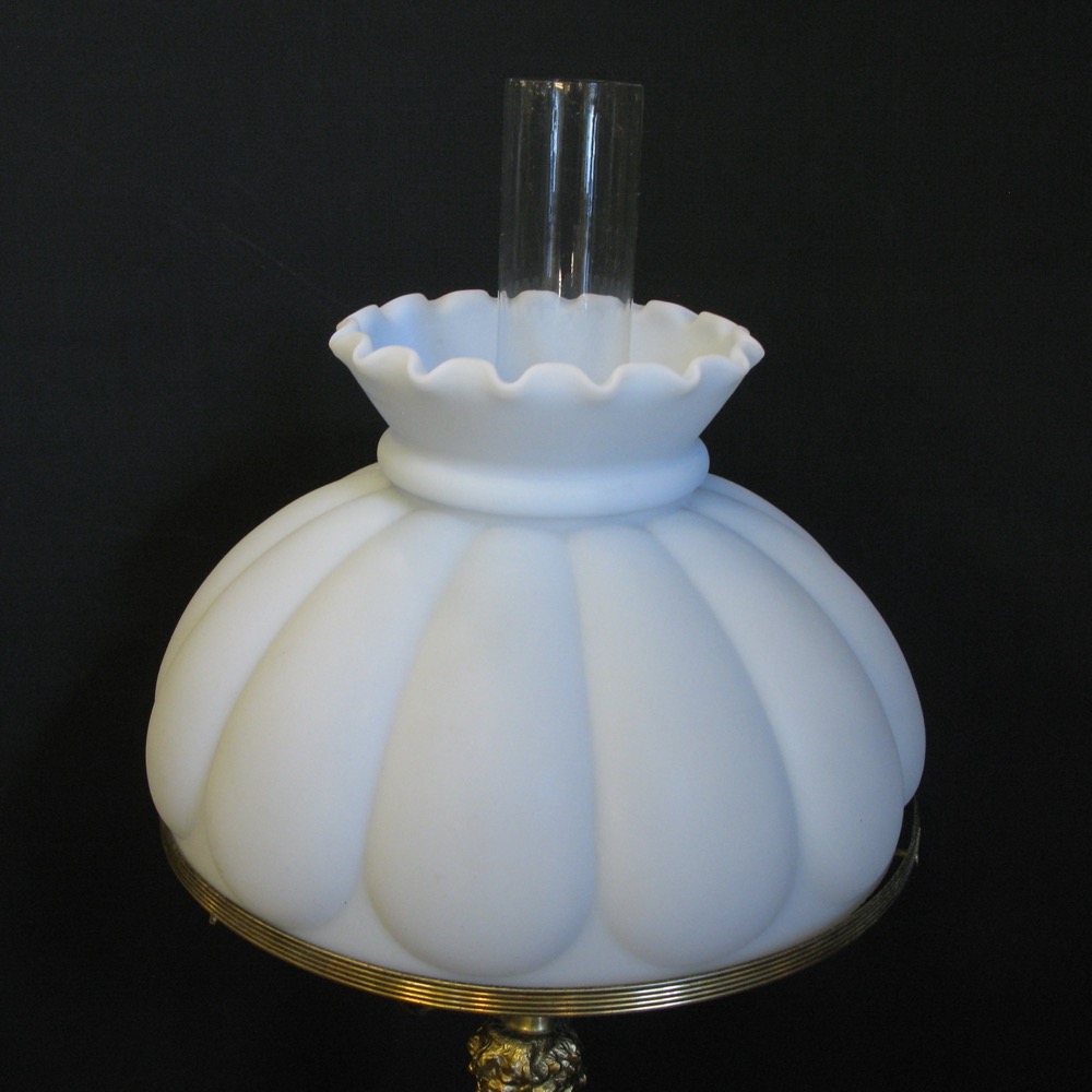 フランス アンティーク オイルランプ型 天使のテーブルランプ | キヤ