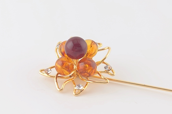 TSUTSUMI 天然琥珀 ブローチ 18金 TSUTSUMI 天然琥珀 ブローチ 18金