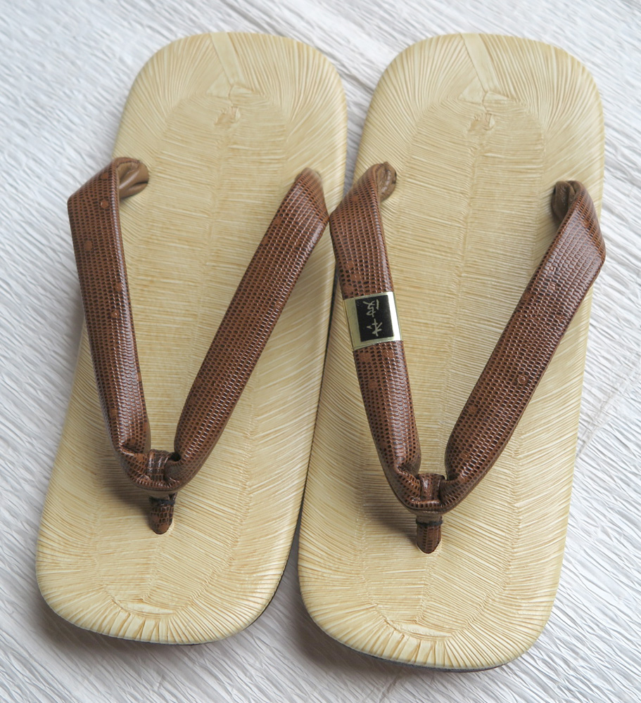 紳士雪駄】本革型押し トカゲ鼻緒（茶色系）雪駄 本革底 L寸～LL寸