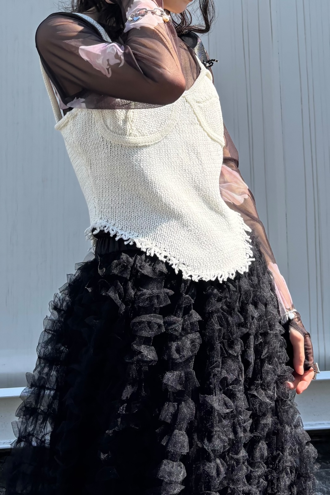 HONEY MI HONEY｜コルセットニットキャミソール｜シンプルコーデに