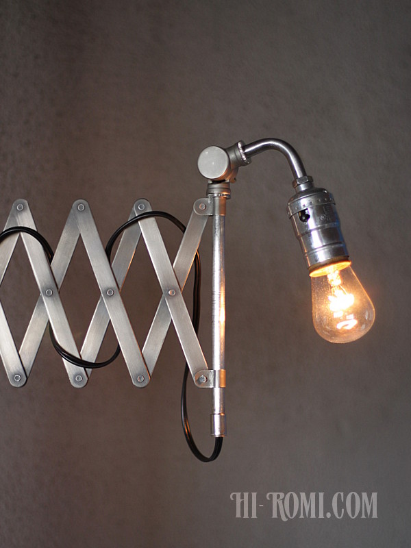 USAヴィンテージシザーアームウォールランプ工業系蛇腹壁掛け照明