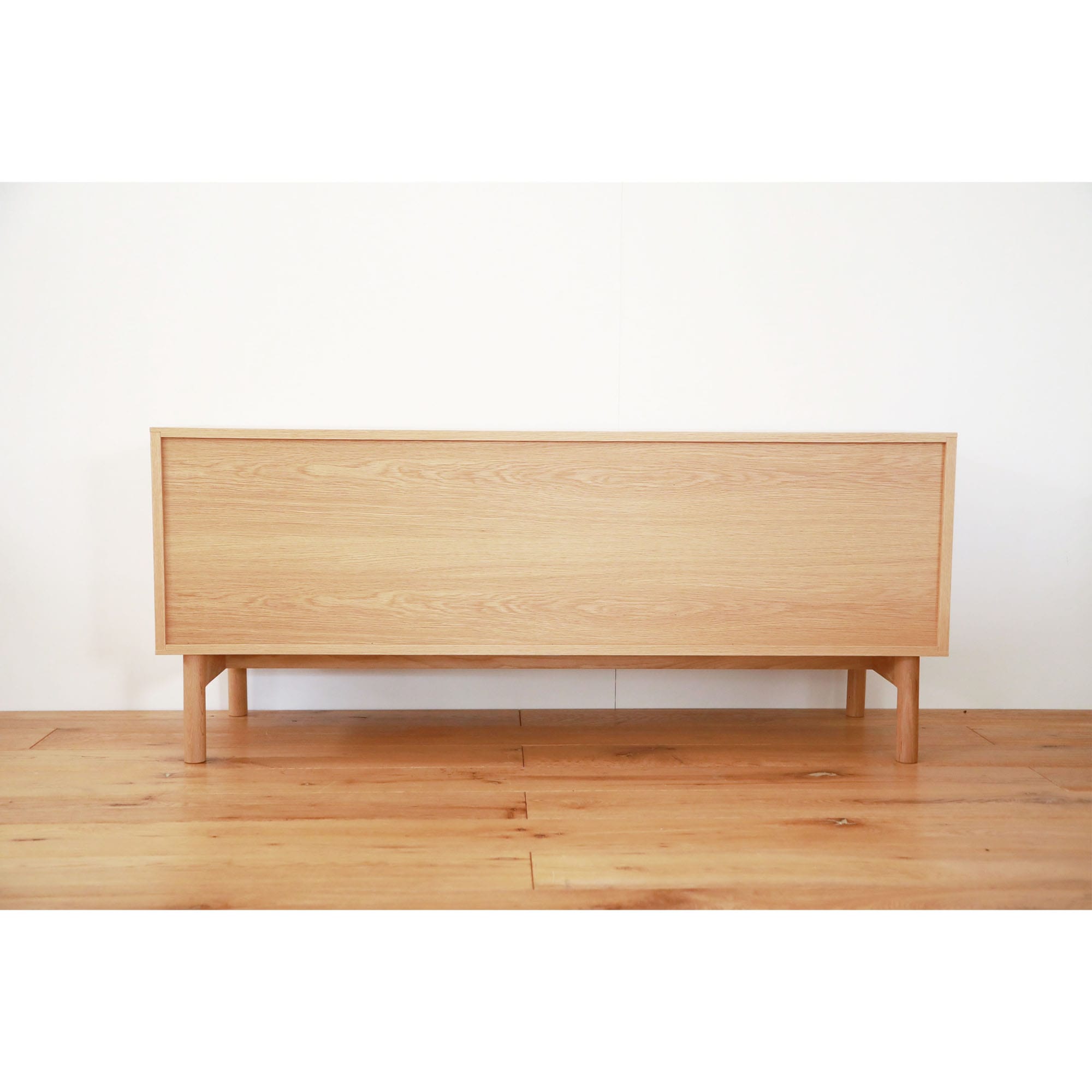 STILT SIDEBOARD L White｜TVボード・サイドボード｜IDEE SHOP Online