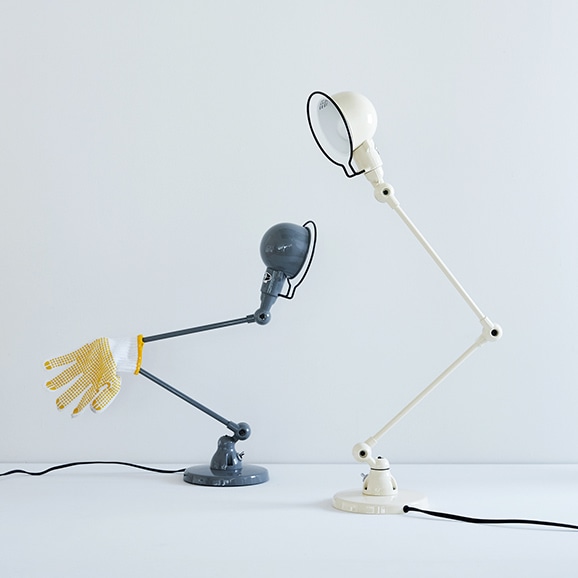 Jielde Signal Desk Lamp Gray｜テーブルランプ｜IDEE SHOP Online